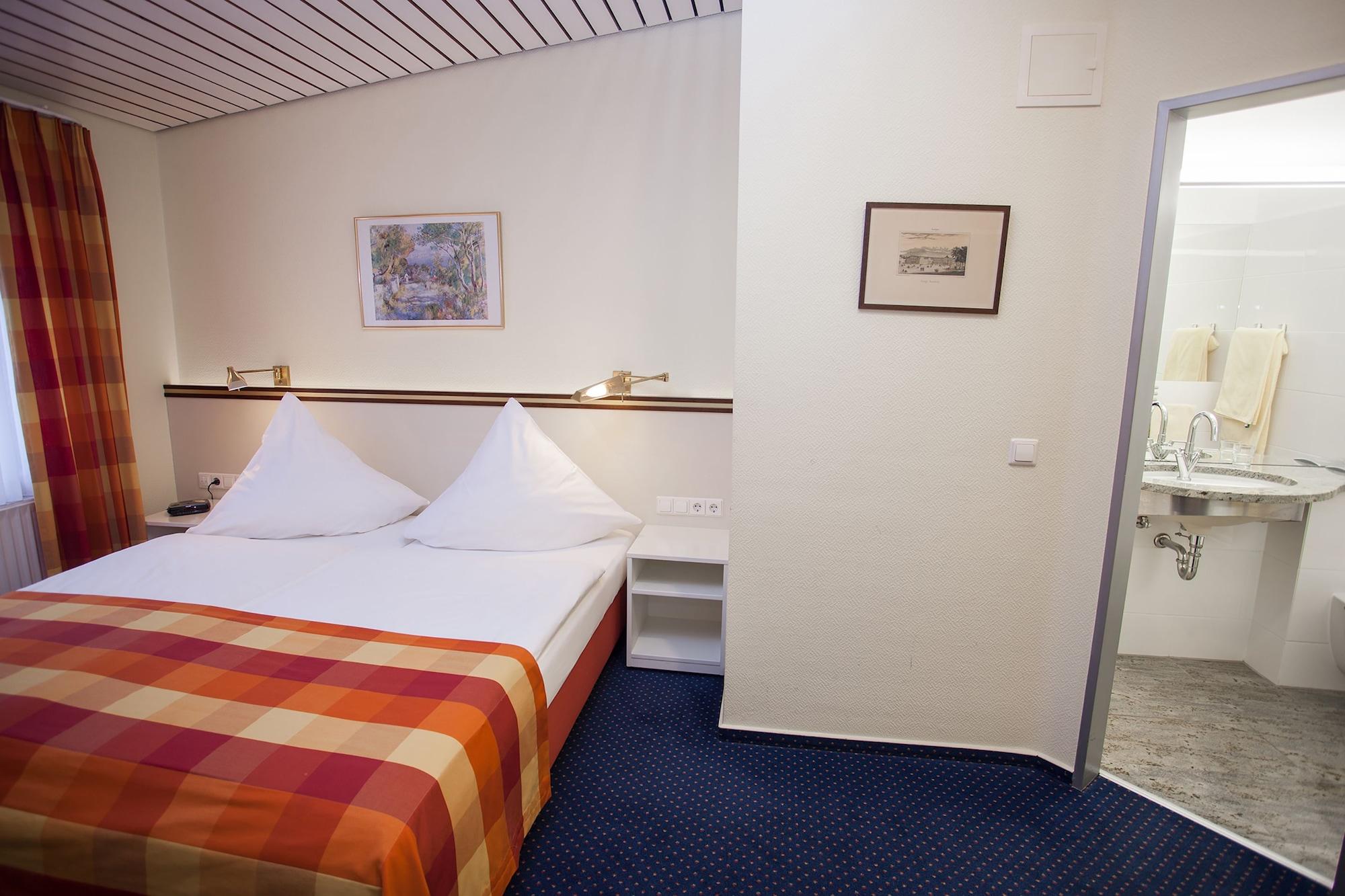 Centro Hotel Goya Wolfsburg Esterno foto