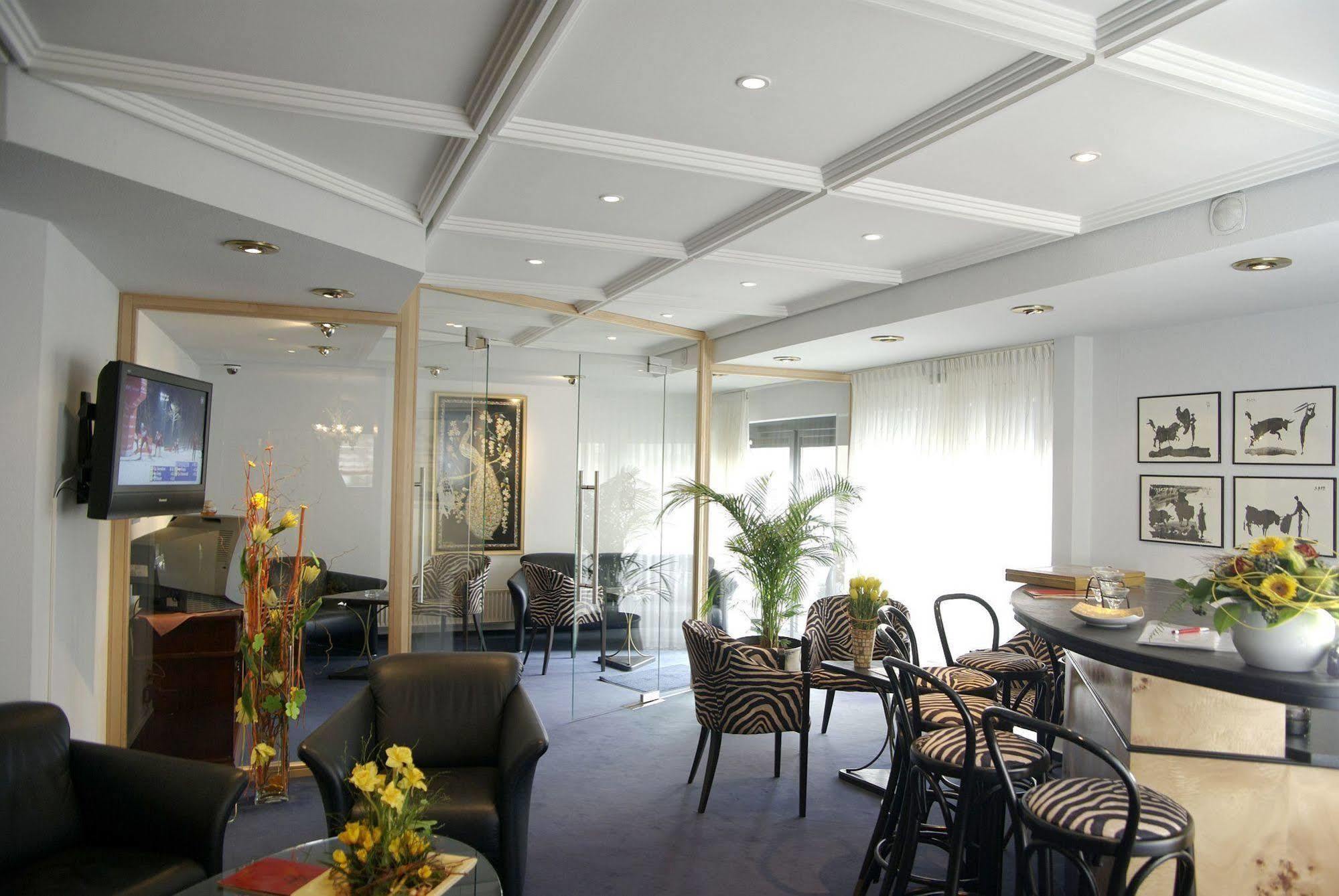 Centro Hotel Goya Wolfsburg Esterno foto